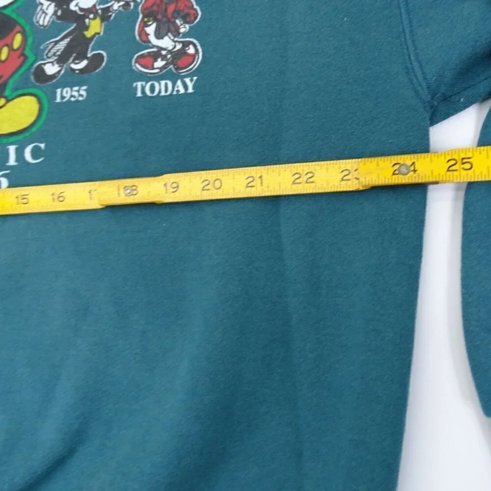 VTG 90s Mickey Mouse Classic Graphic Crewneck Sweatshirt Green Size‎ XL Timeline
